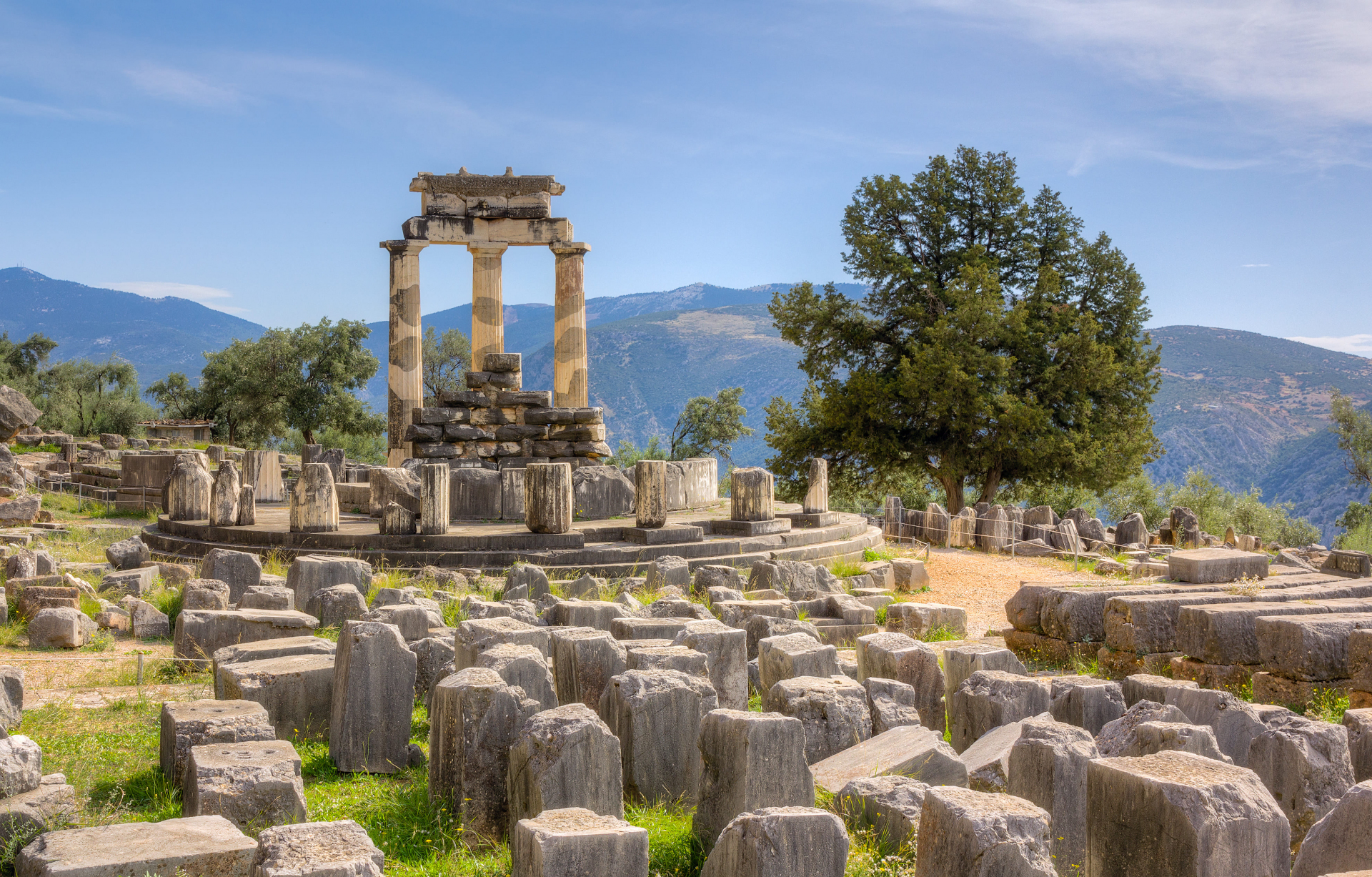 Temple d'Apollon Delphes Grèce